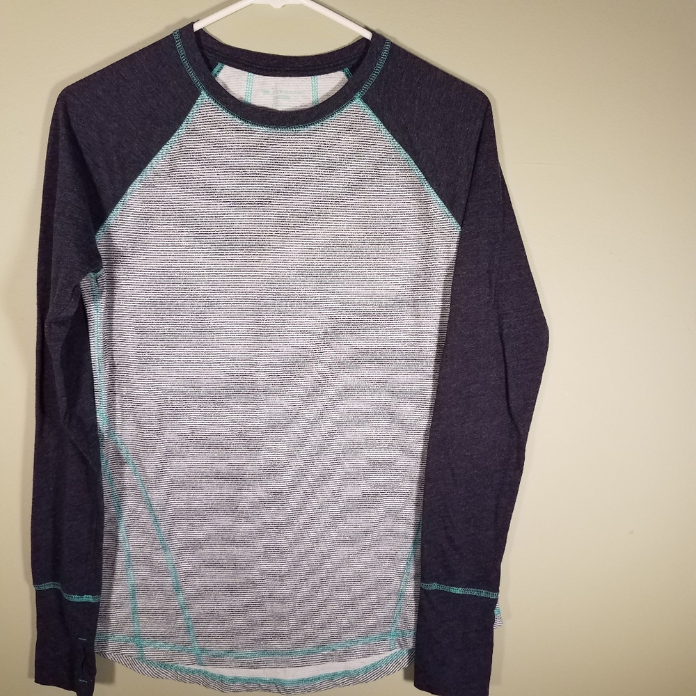 Tek Gear long sleeve tee